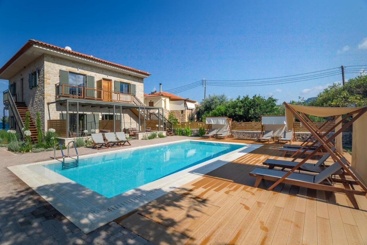 Sophia'S Beach House Lévktron Esterno foto